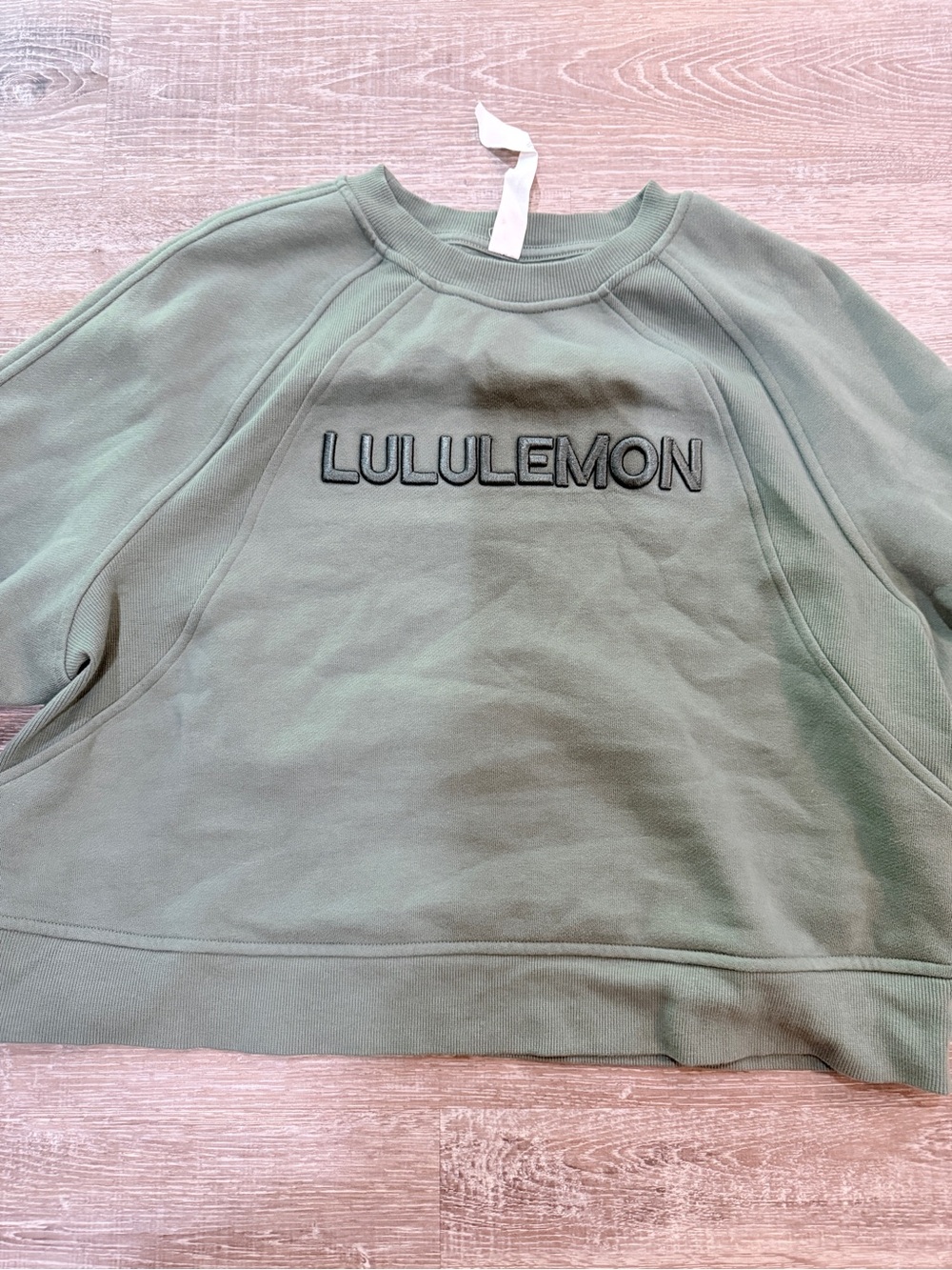 lululemon olive green crewneck sweatshirt M/L